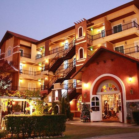 San Pareni Hotel Chiang Mai Dış mekan fotoğraf