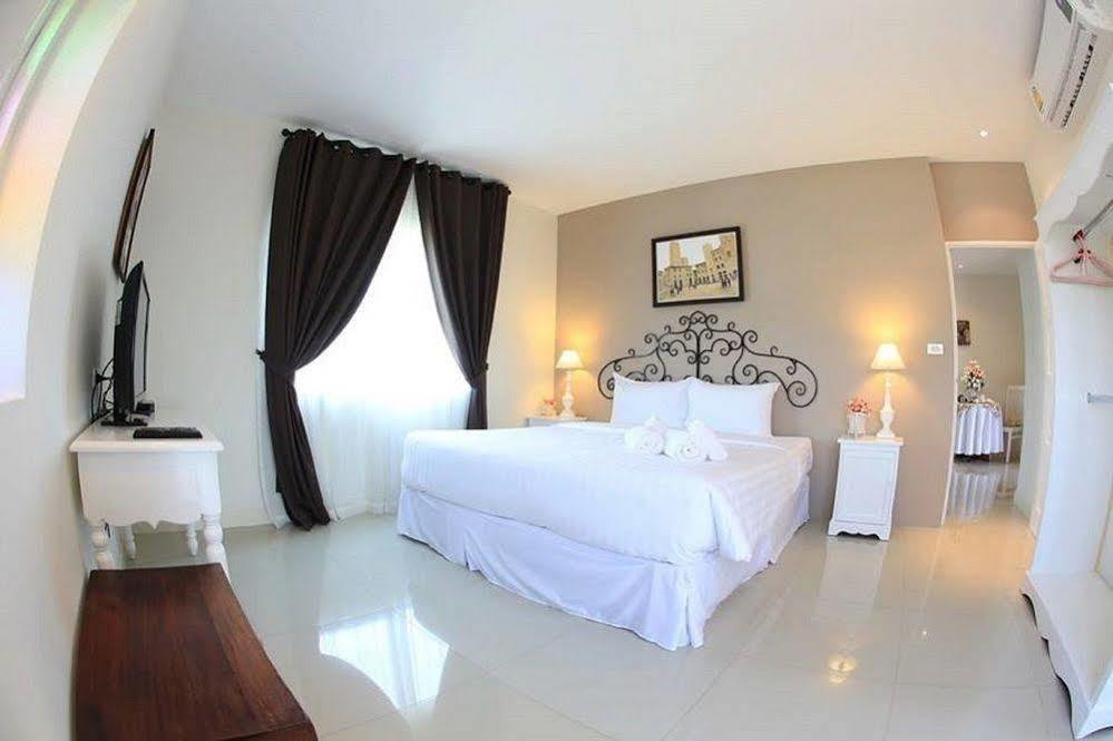San Pareni Hotel Chiang Mai Dış mekan fotoğraf